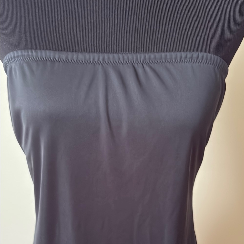 Black Strapless Slip with shelf bra - Picture 3 of 10